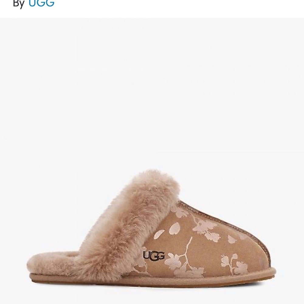 Ugg Women Scuffette Floral Foil Sheepskin Slippers